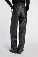DAHO FLUID STRAIGHT TROUSER – NOIR