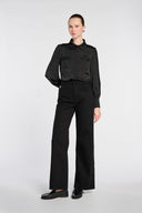 MAGALI DARK COLLAR BLOUSE – NOIR