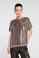 GIA ALL-OVER PATTERN T-SHIRT – TAUPE