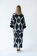 “WHEREEVER YOU GO”-Costume PANTS AND KIMONO - Black & White