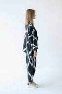 “WHEREEVER YOU GO”-Costume PANTS AND KIMONO - Black & White